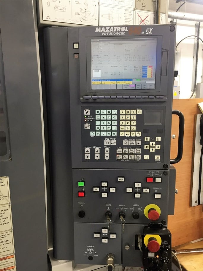 MAZAK variaxis 630 5X  2003